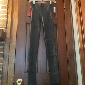 NWT 🌟FINAL PRICE🌟 Joyce Leslie Grey Leggings